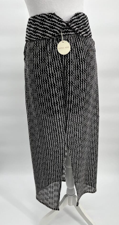 Skirt - Black & White Skirt Sophia Hegg - Image 4