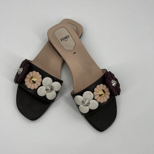 Shoes - Fendi Flower Black Flats