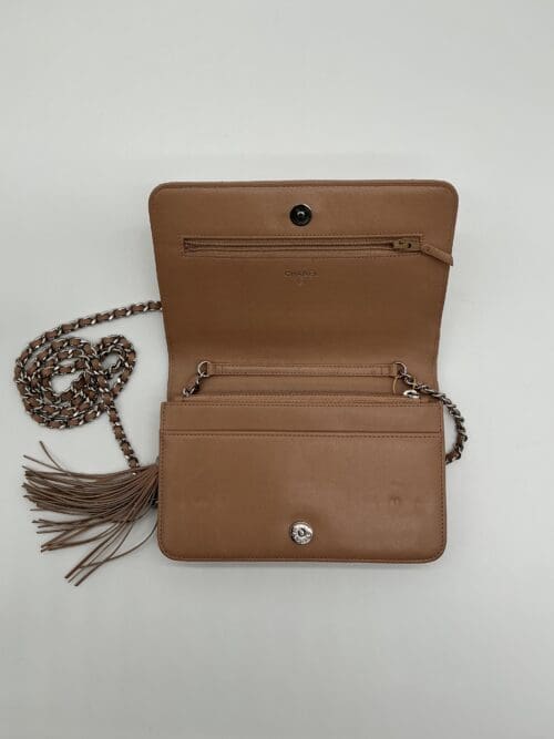Bags - Chanel Wallet on Chain - Image 4