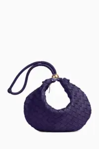 Bottega Veneta - Medium Half moon Pounch Bag